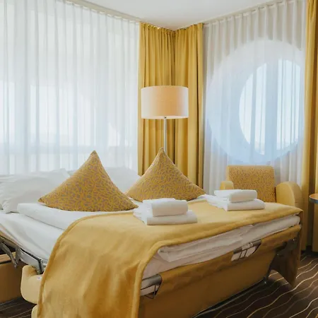 Western Hotel 4*