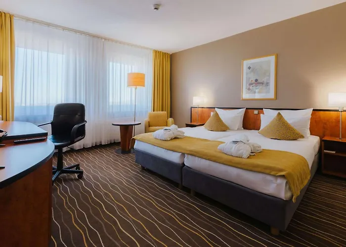 Western Отель 4*