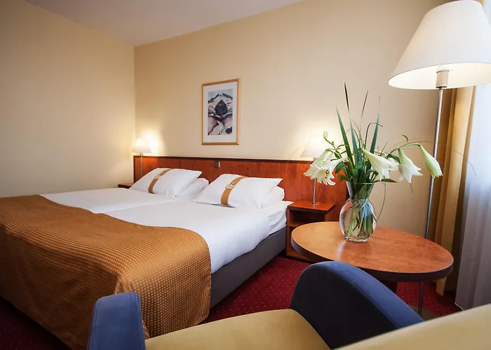 Отель Western 4*